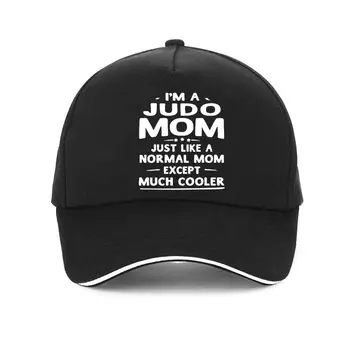 Нова шапка за Мама-дзюдоистки, Както При обикновена Майка, с изключение На Много По-Стръмен Дамски Шапки